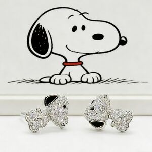 Snoopy Peanuts Collector Earrings 18k White Gold & Pavé Diamonds